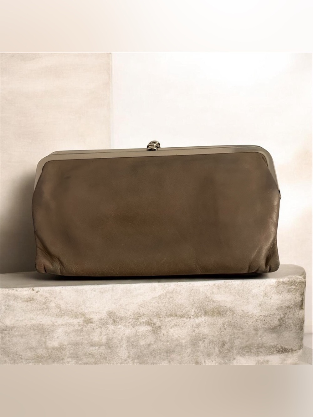 HOBO Lauren Wallet in Taupe 🤎 #54